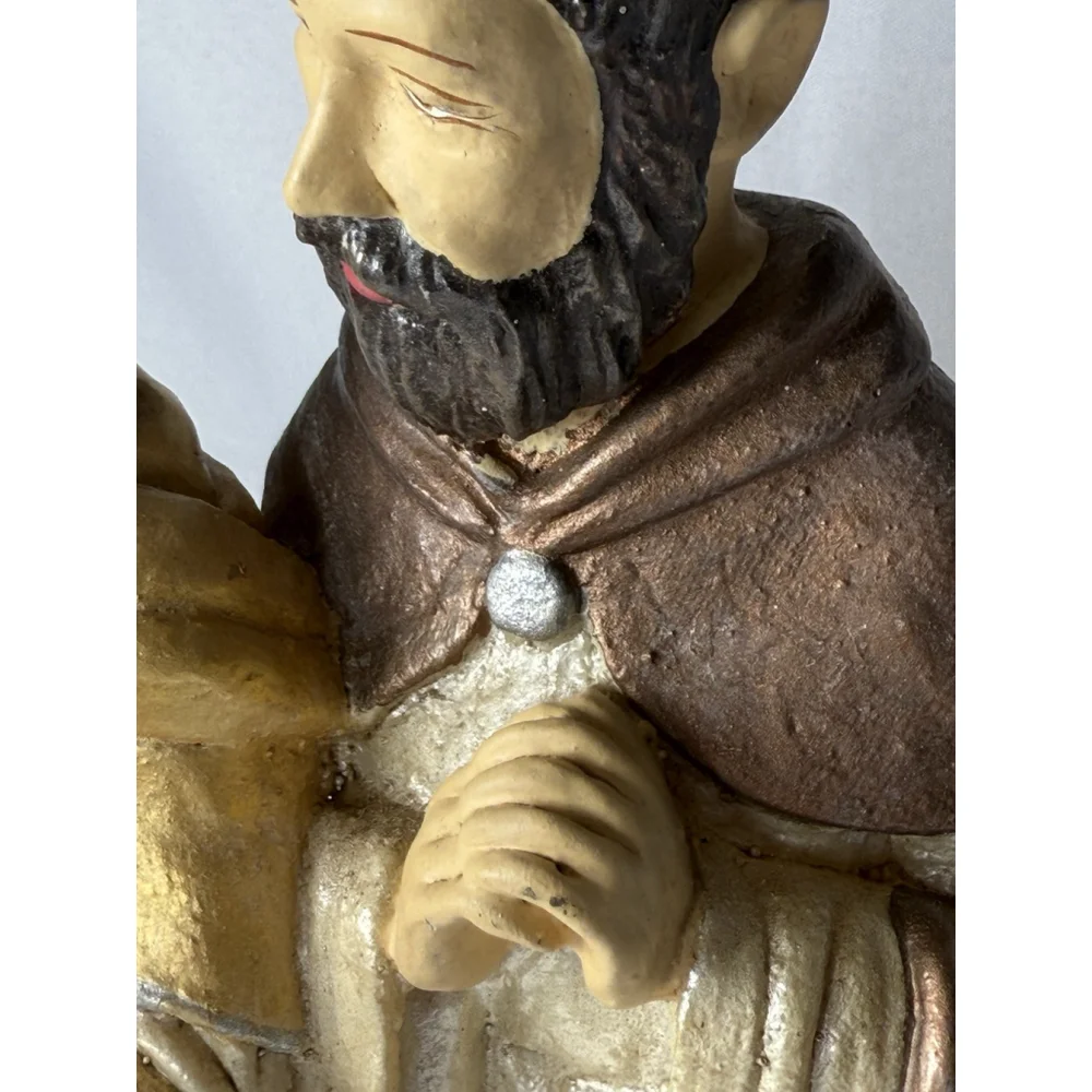 Holy Family Figurine 11